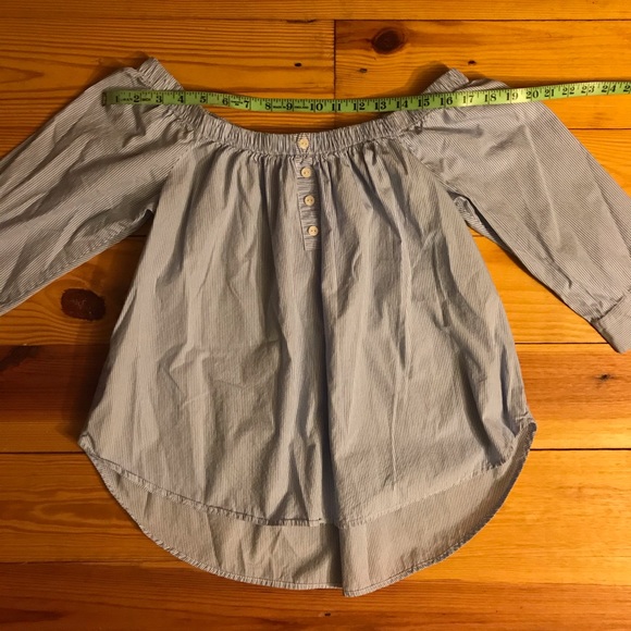 KAII Blue White Striped Off-the-Shoulder Top EUC S - Picture 7 of 12